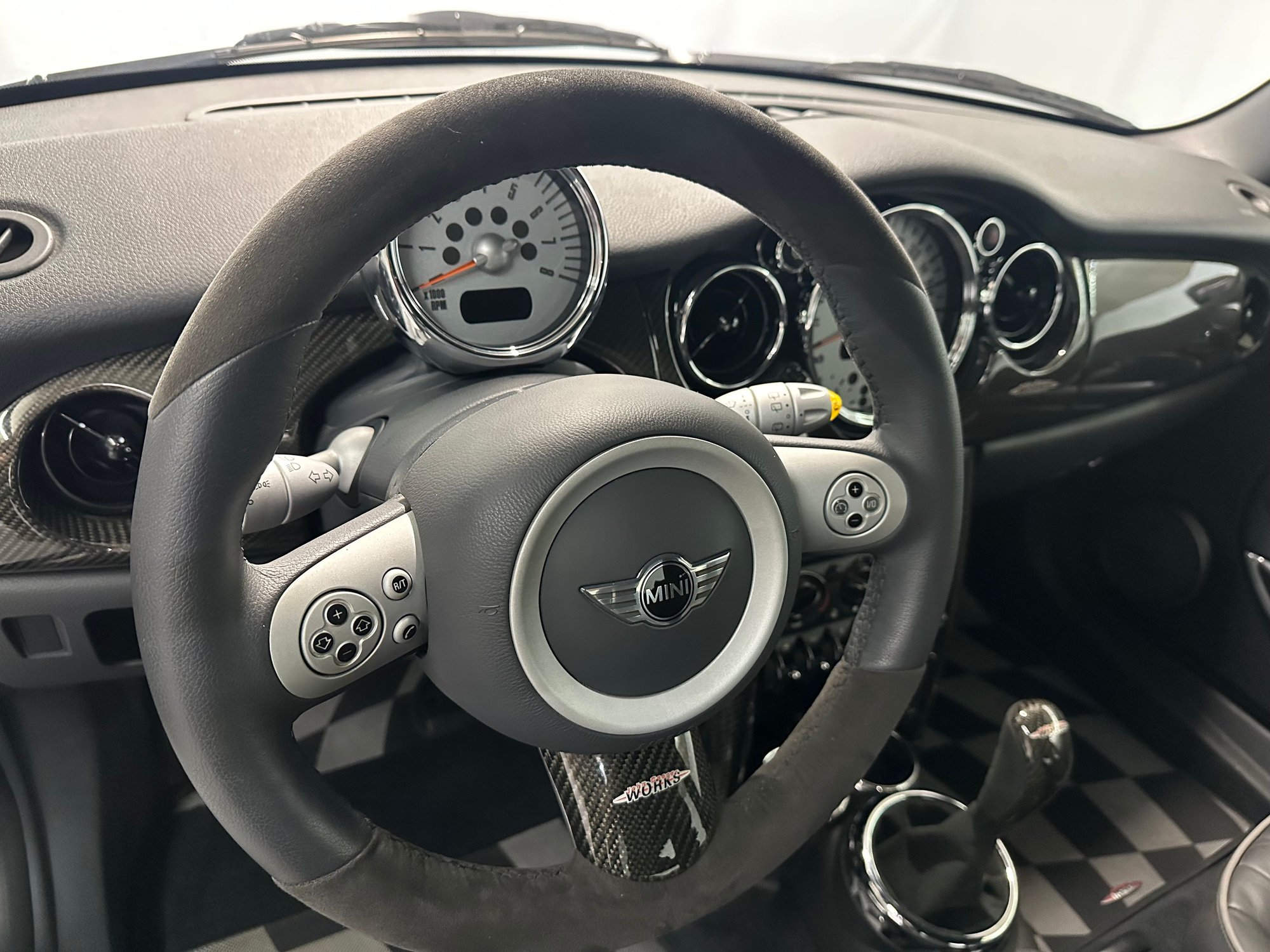 2006 Mini R53: "Mk I" Mini Cooper S - MINI R53 2006 Factory JCW Slicktop Checkmate - Used - VIN WMWRE33536TL21407 - 35,000 Miles - 4 cyl - 2WD - Manual - Hatchback - Black - Montreal, QC H2T2J2, Canada