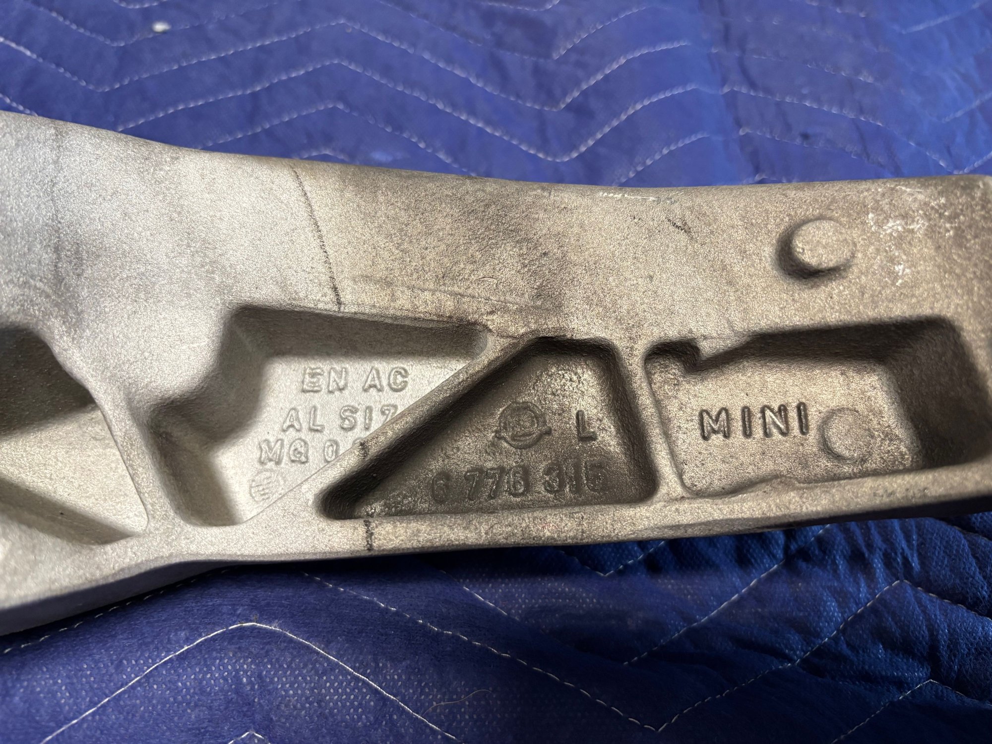 Steering/Suspension - GENUINE MINI GP Left Trailing Arm with Bracket - Used - 2006 Mini Cooper - Cedar Park, TX 78641, United States