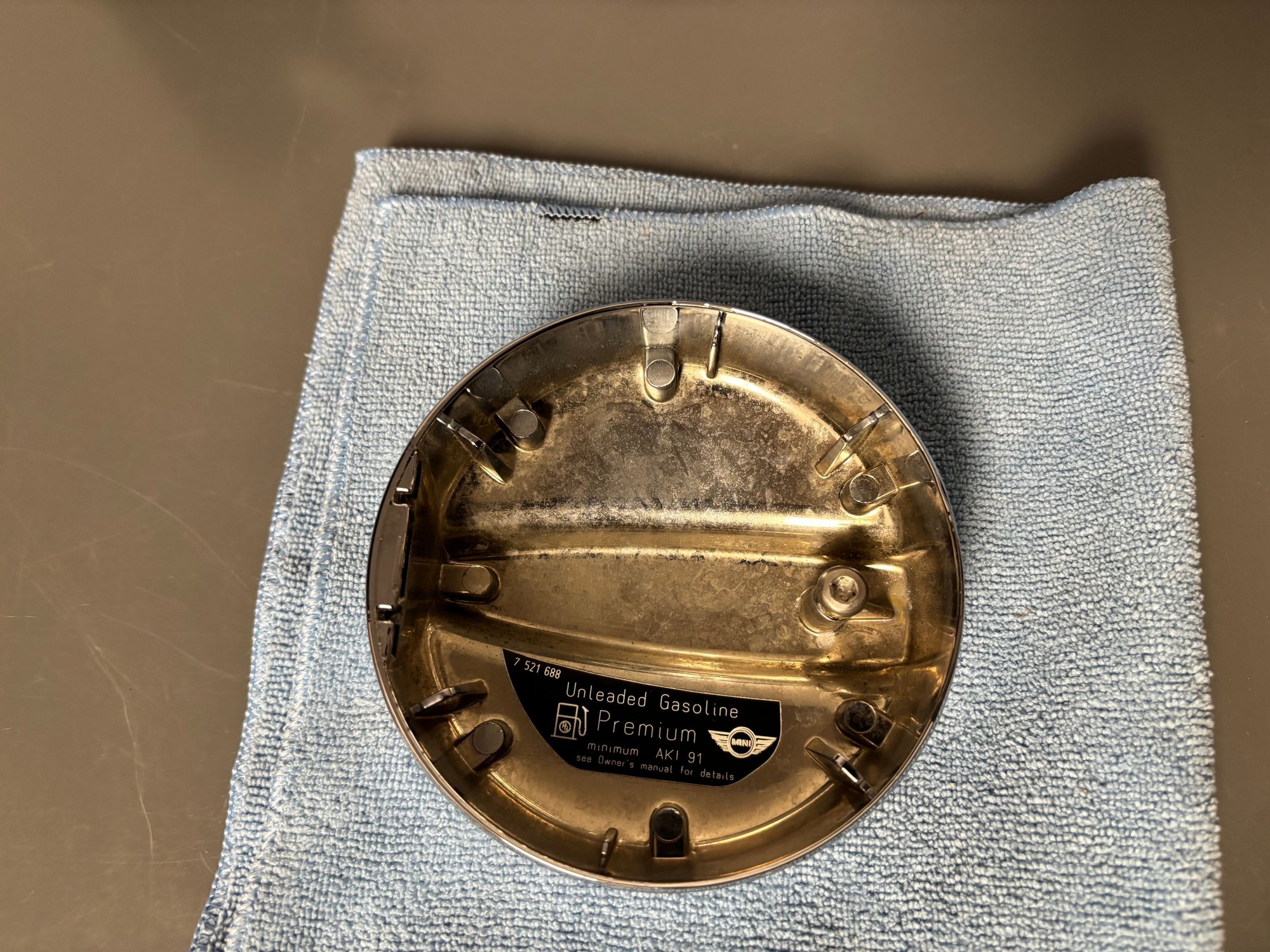 Exterior Body Parts - GENUINE MINI Chrome Gas Cap 51177158196 - Used - 2002 to 2006 Mini Cooper - Cedar Park, TX 78641, United States