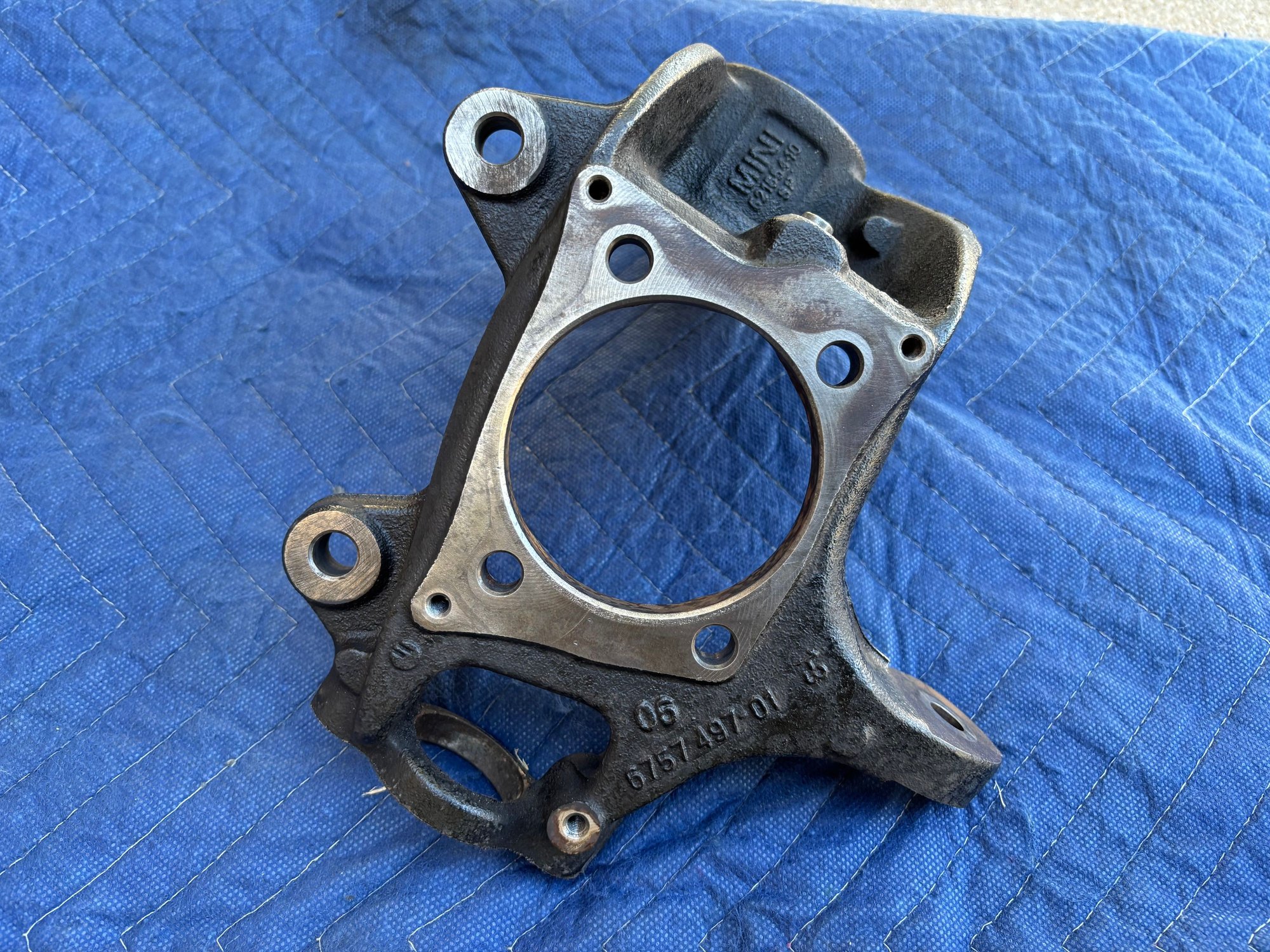 Steering/Suspension - GENUINE MINI Front Axle Carrier (Knuckle) Assemblies - Used - 2002 to 2013 Mini Cooper - Cedar Park, TX 78641, United States