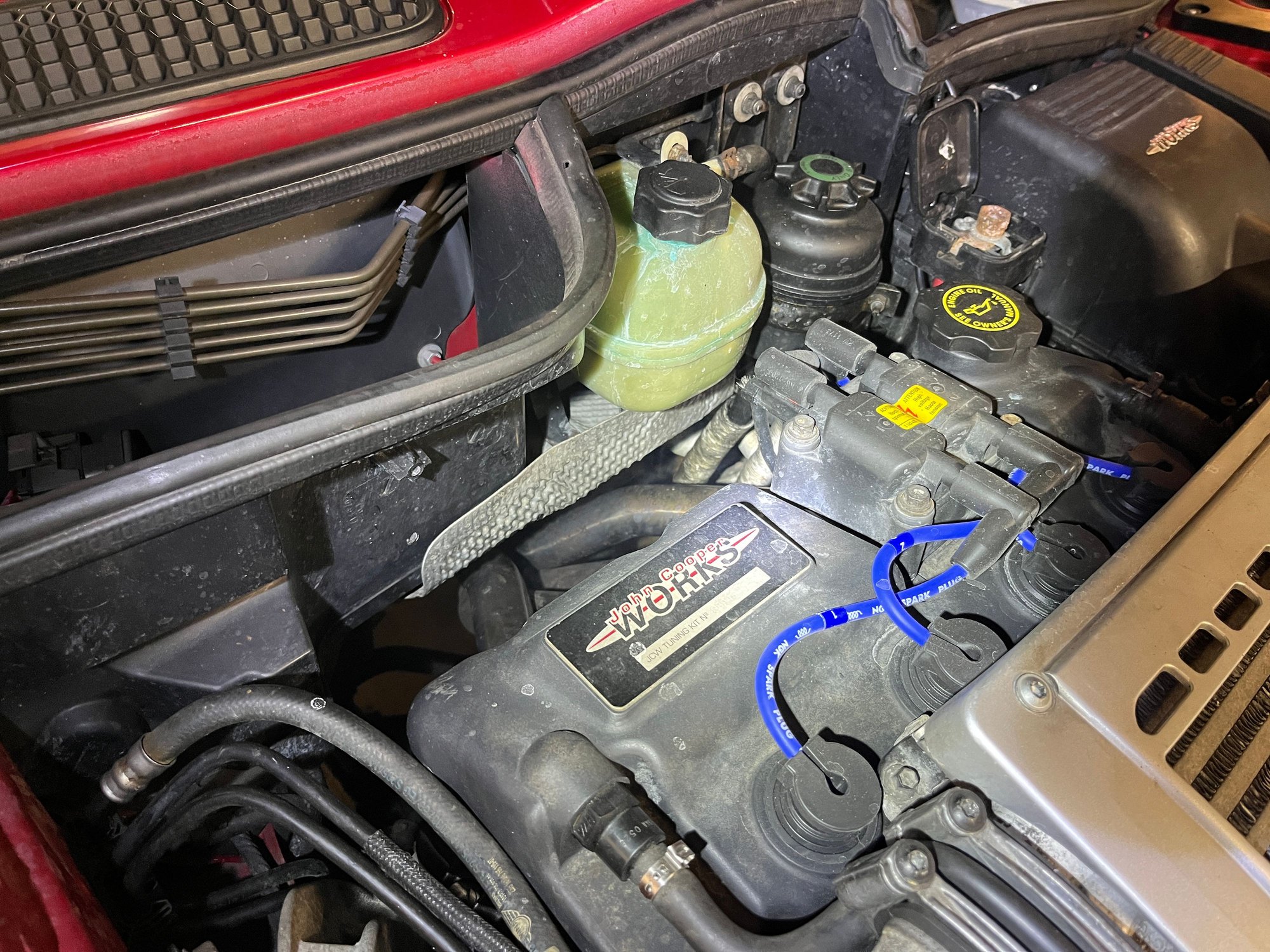 Smoke leaking from front 2 bolt flange, not from the manifold gasket