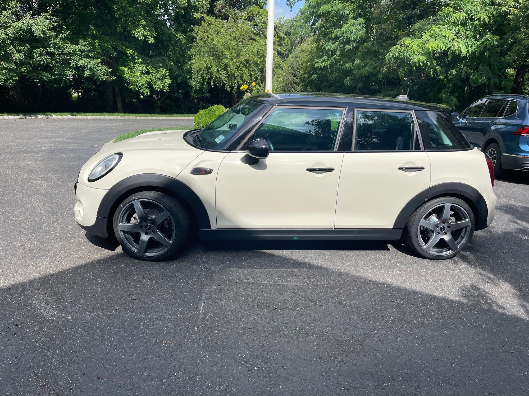 2015 Mini F55: 5-door Hatch - F55 Part-Out - MANY ITEMS AVAILABLE from RETURN to STOCK for vehicle sale - Wall Township, NJ 07719, United States