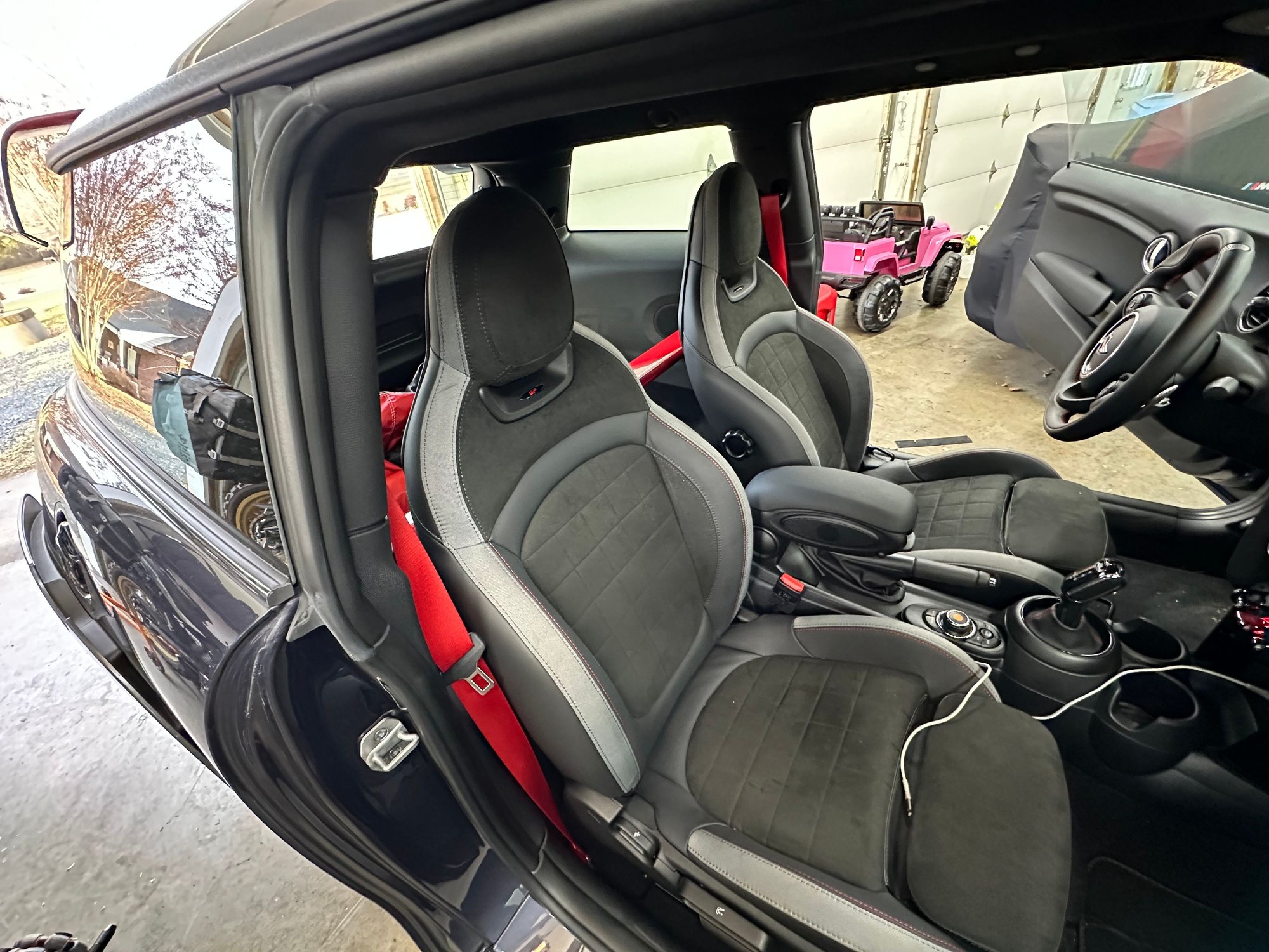 2021 Mini F56: Mini Hatch/Hardtop - GP3 in NC - Used - VIN WMWXX9C09M2N17153 - 3,474 Miles - 4 cyl - 2WD - Automatic - Coupe - Gray - Winston Salem, NC 27103, United States