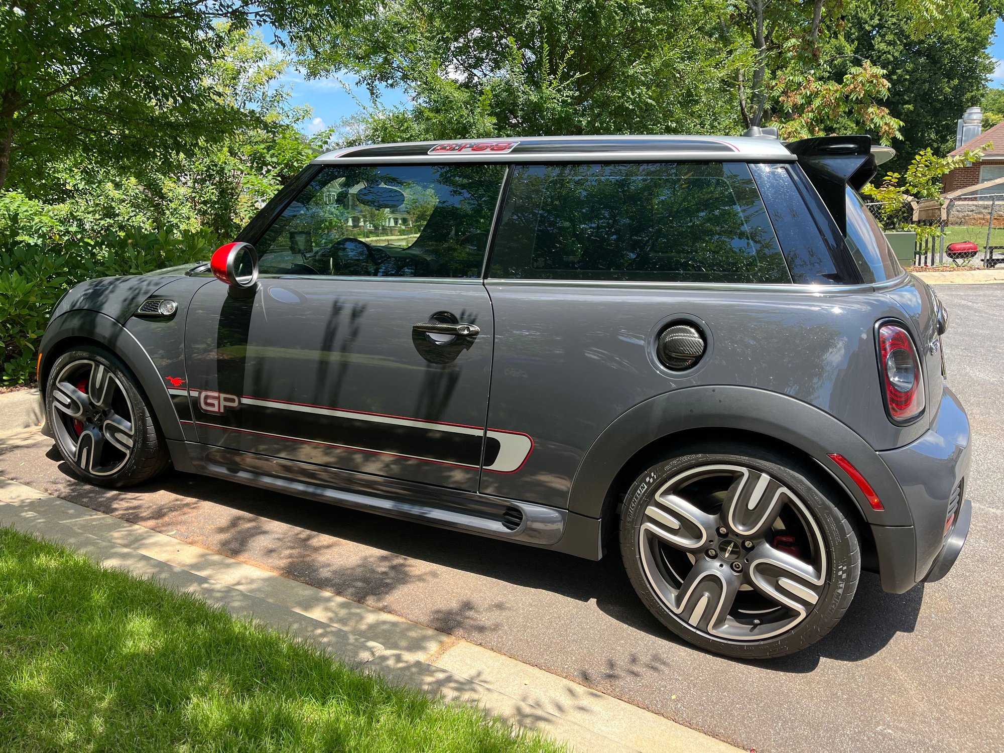 2013 Mini R56: "Mk II" Mini Hatch/Hardtop range - Fs '13 gp2 $26,000 - Used - VIN WMWSU9C55DT385033 - 58,000 Miles - 4 cyl - 2WD - Manual - Hatchback - Gray - Greenville, SC 29650, United States