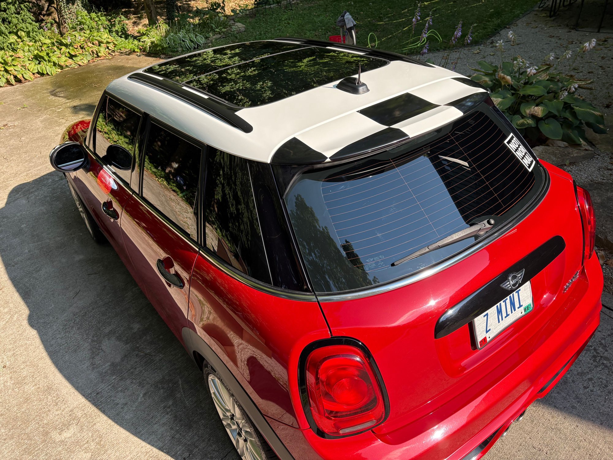 2015 Mini F55: 5-door Hatch - 2015 Mini Cooper S F55 - Used - VIN WMWXU3C50F2B61960 - 64,840 Miles - 4 cyl - 2WD - Manual - Hatchback - Red - Delaware, OH 43015, United States