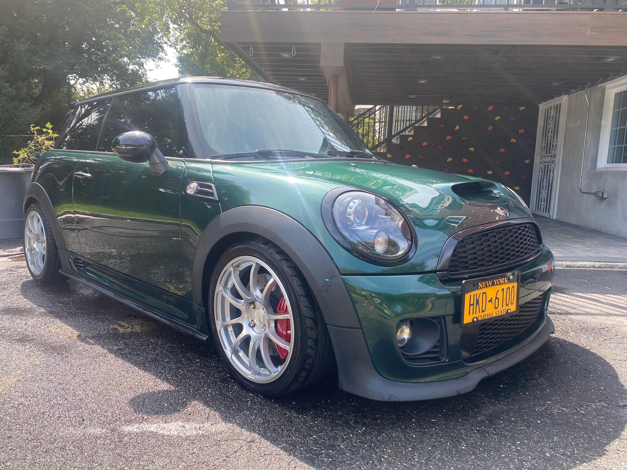 2013 Mini R56: "Mk II" Mini Hatch/Hardtop range - 2013 JCW w/recaros - Used - VIN WMWSU9C5XDT722327 - 46,000 Miles - 4 cyl - 2WD - Manual - Hatchback - Other - Pelham, NY 10803, United States