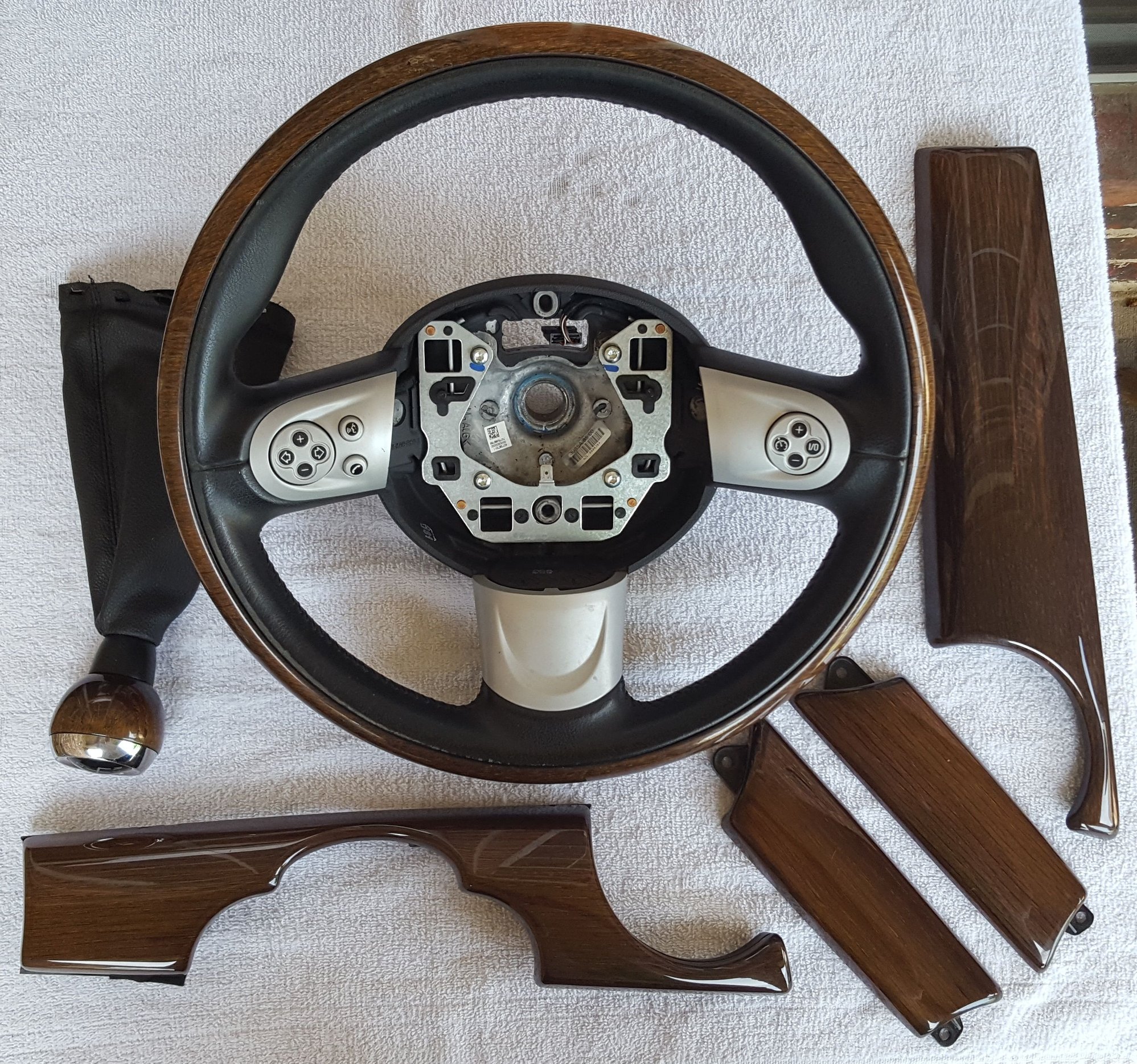 FS Complete wood trim kit with steering wheel and shift knob North