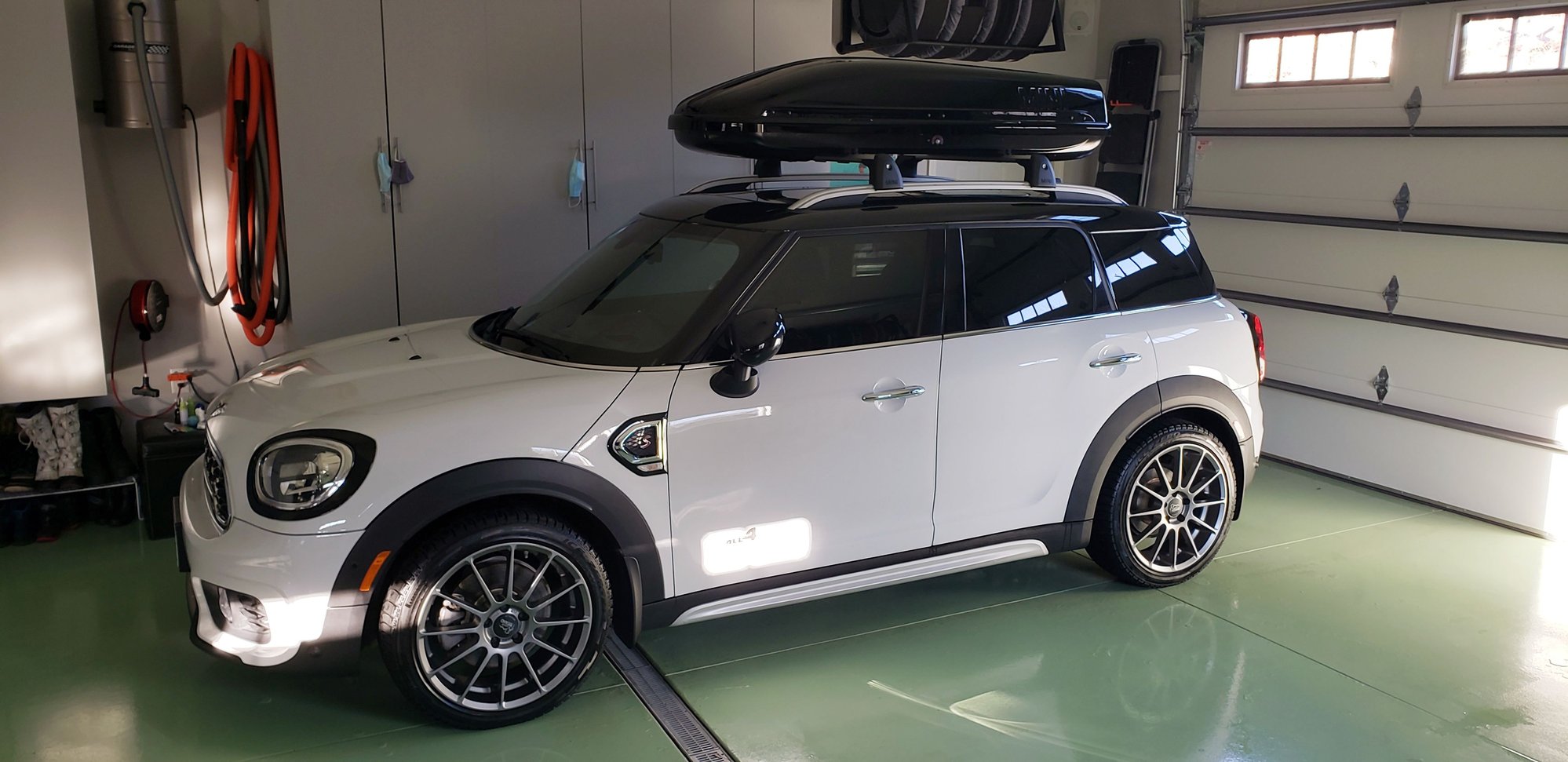 2017 Mini F60: Countryman - 2017 Mini Countryman Cooper S all4 JCW Trim Manual Transmission - Used - VIN WMZYT5C38H3B67460 - 21,000 Miles - 4 cyl - AWD - Manual - SUV - White - Minneapolis, MN 55421, United States