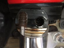 That is a 2mm Allen wrench holding the set screw.