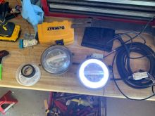 DRL mode.  One light ring does not illuminate as described.