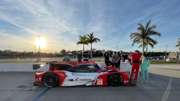 I got to see some amazing cars and there were this racing team with two LMP3 cars
