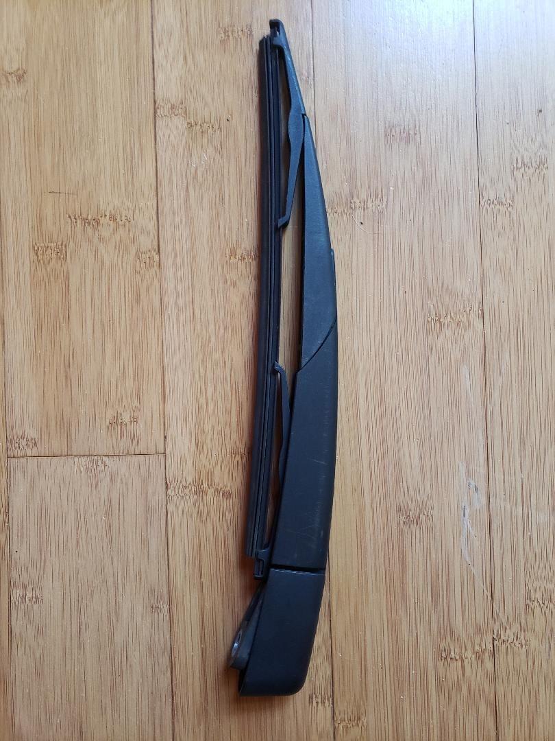 Miscellaneous - Mini Cooper Rear Wiper Arm - Used - 2002 to 2006 Mini Cooper - Lutz, FL 33558, United States