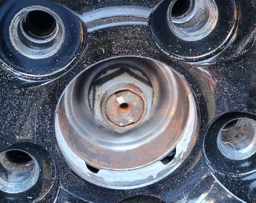 So close. Did a little grinding with the dremel there but it wasnt aggressive enough. Will get something with more bite or a hole saw should do it ok, its only aluminum. 