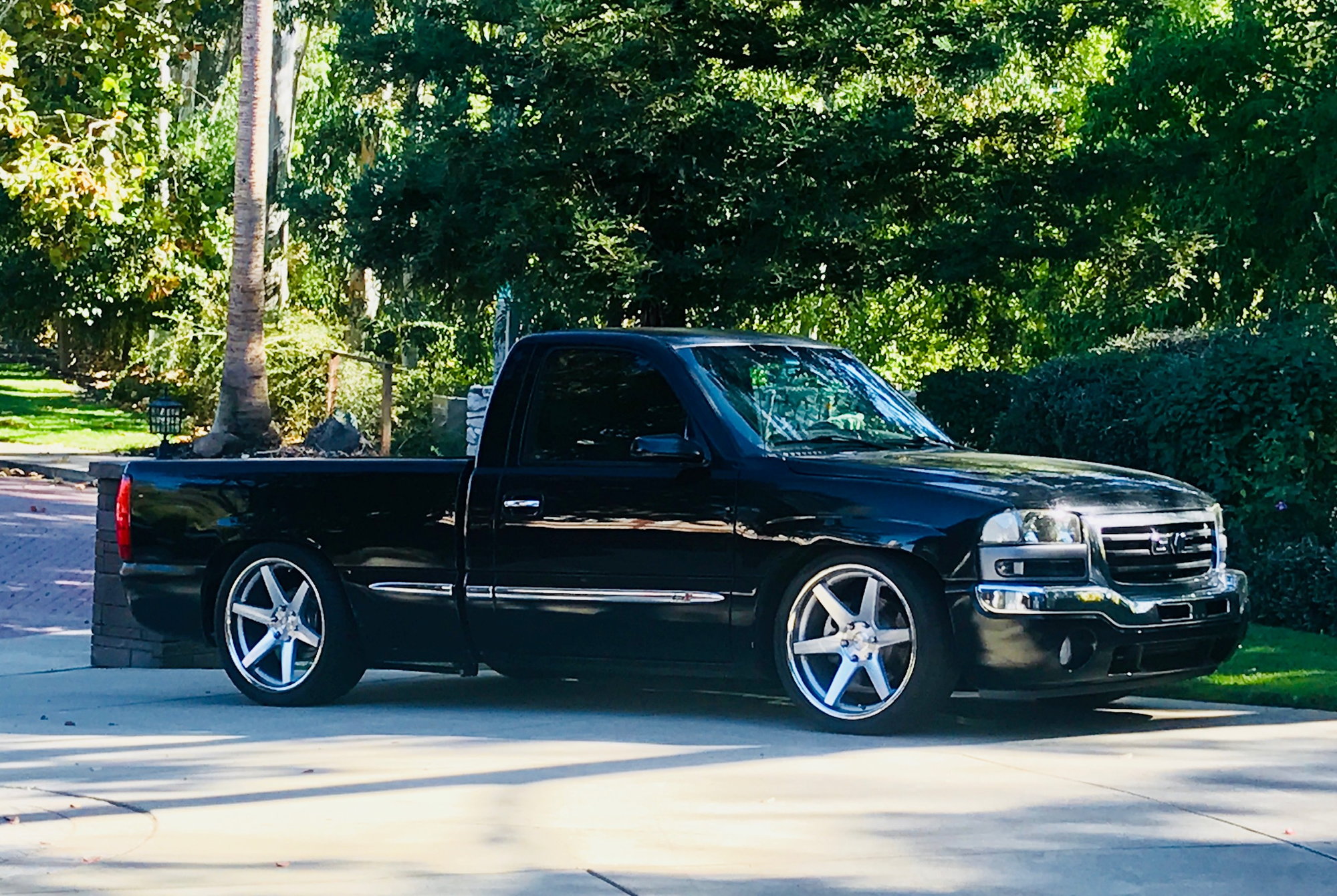 Lowered on 22s???? - Page 5 - PerformanceTrucks.net Forums