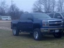 Pic with my old lady's tahoe