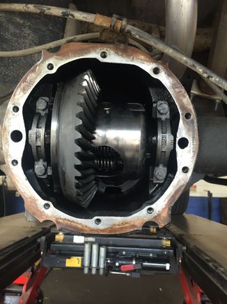 Really happy to see the lack of metal and awesome gear pattern.... I will be leaving the rear end alone.... Been over ten years since i rebuild the rear end.... Sadly this is the first fluid change and the fluid was a little dark but cant complain....