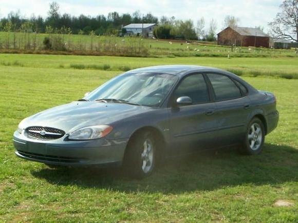 2000 Ford Taurus I bought for a project