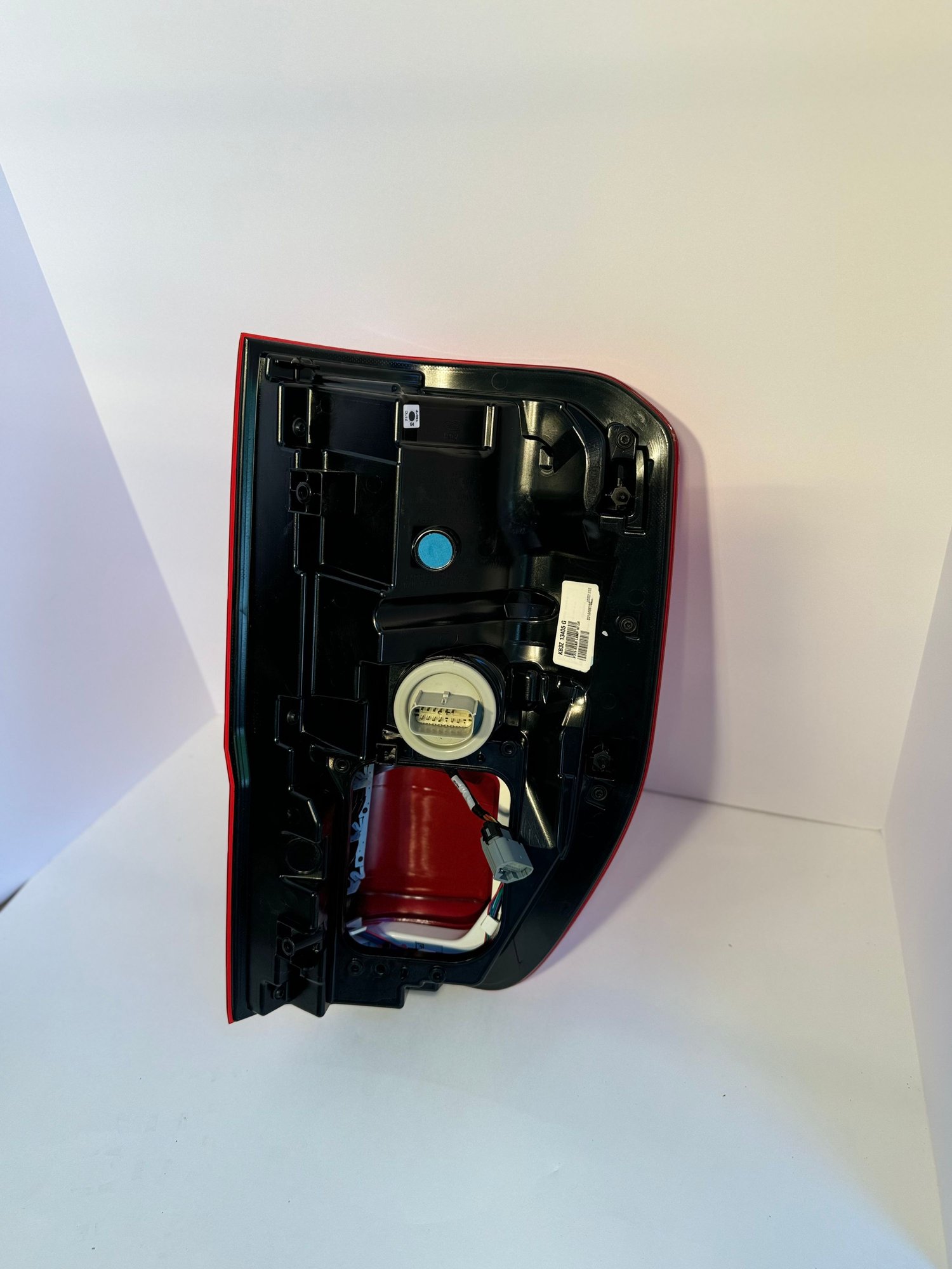 Lights - OEM NEW Ford Ranger (2019-2023) Driver Side Taillight - Part Number KB3Z-13405-G - New - 2019 to 2023 Ford Ranger - Chattanooga, TN 37405, United States