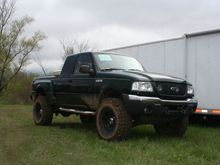 At the Lakeshore 4 Wheelers mud drags