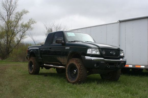 At the Lakeshore 4 Wheelers mud drags
