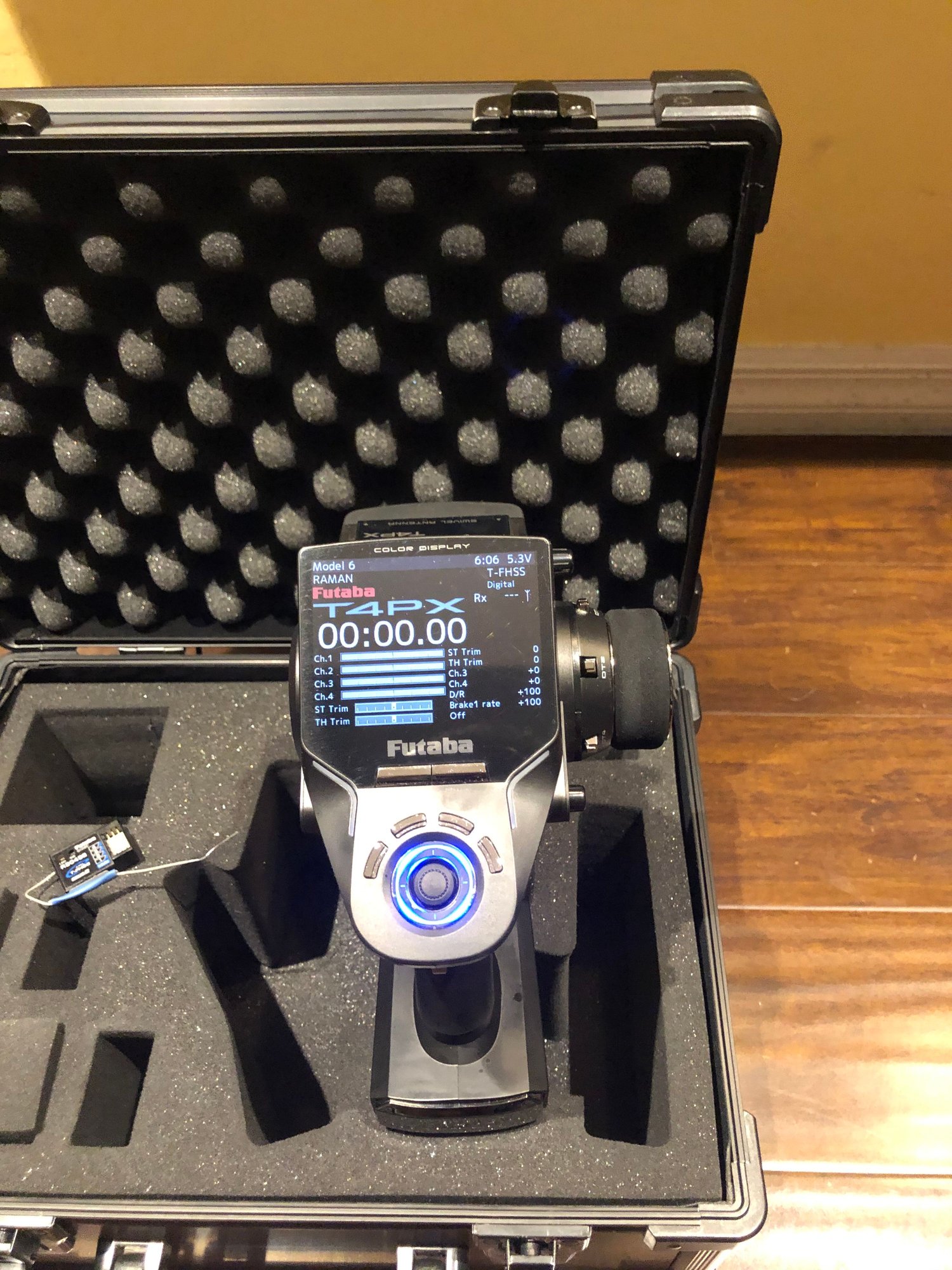FS: Futaba 4PX w R304SB, Protek Case and original box - R/C Tech Forums
