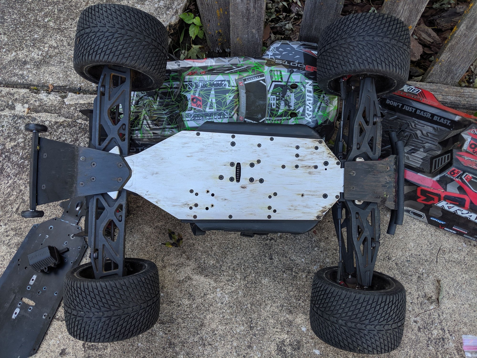 Arrma Kraton 6s V3 Built to the Hilt! M2C Goliath Chassis ) ARTR R/C Tech Forums