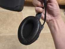 PU Leatherette Earpad: Pls take note for Conditions as stored and not used for more than 2 years in packing