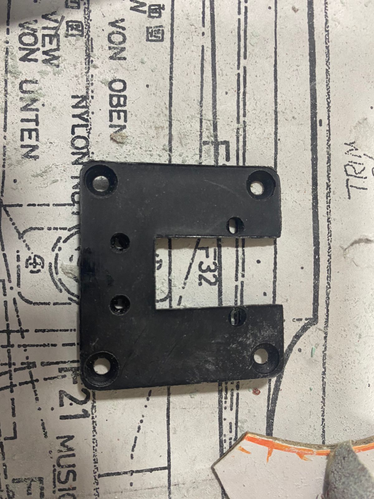 Original plastic retract mounting plate