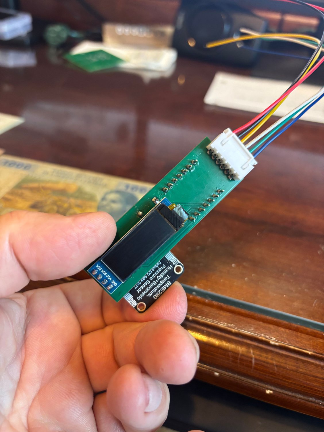 Back side with oled screen