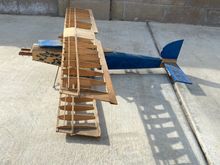 fuselage and wing skeleton no hardware.  Pilot Blue Max Kit.  no box.  