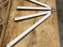 All heads to the inside of course.