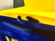 Horizontal stabilizer wire connector. Note the locking tab.