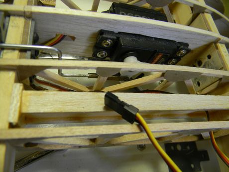 More uniform push rod Z bend 