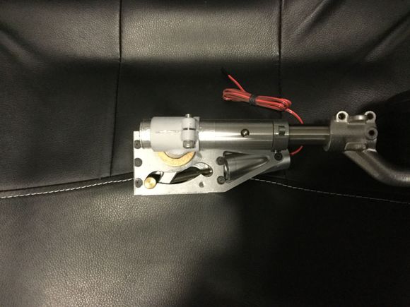 This is wrong, the leg centre should be below the pivot.