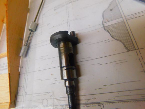 Fox 50 crank shaft with Labyrinth groove