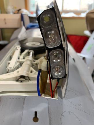 Functional scale landing lights completed 