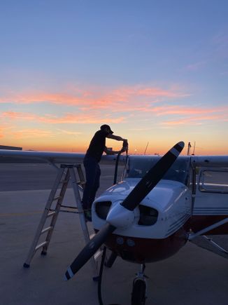 Fueling the C172 on a cross-country solo flight