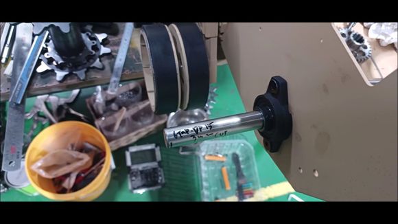 Gear shaft machining for sprocket