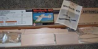 comes with instruction manual and plans.