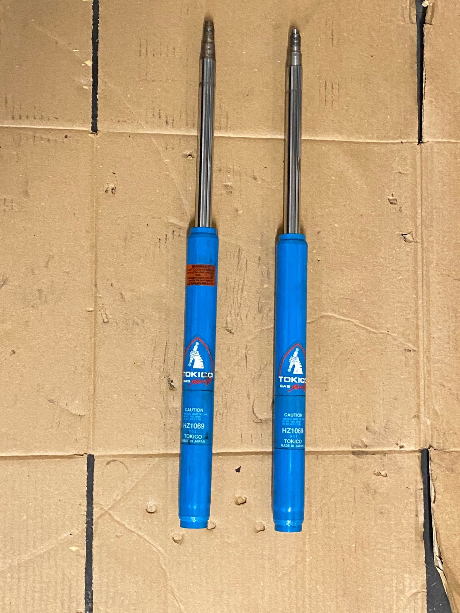 1985 Mazda RX-7 - Tokico blues hz1069 - Steering/Suspension - $125 - Dahlonega, GA 30533, United States