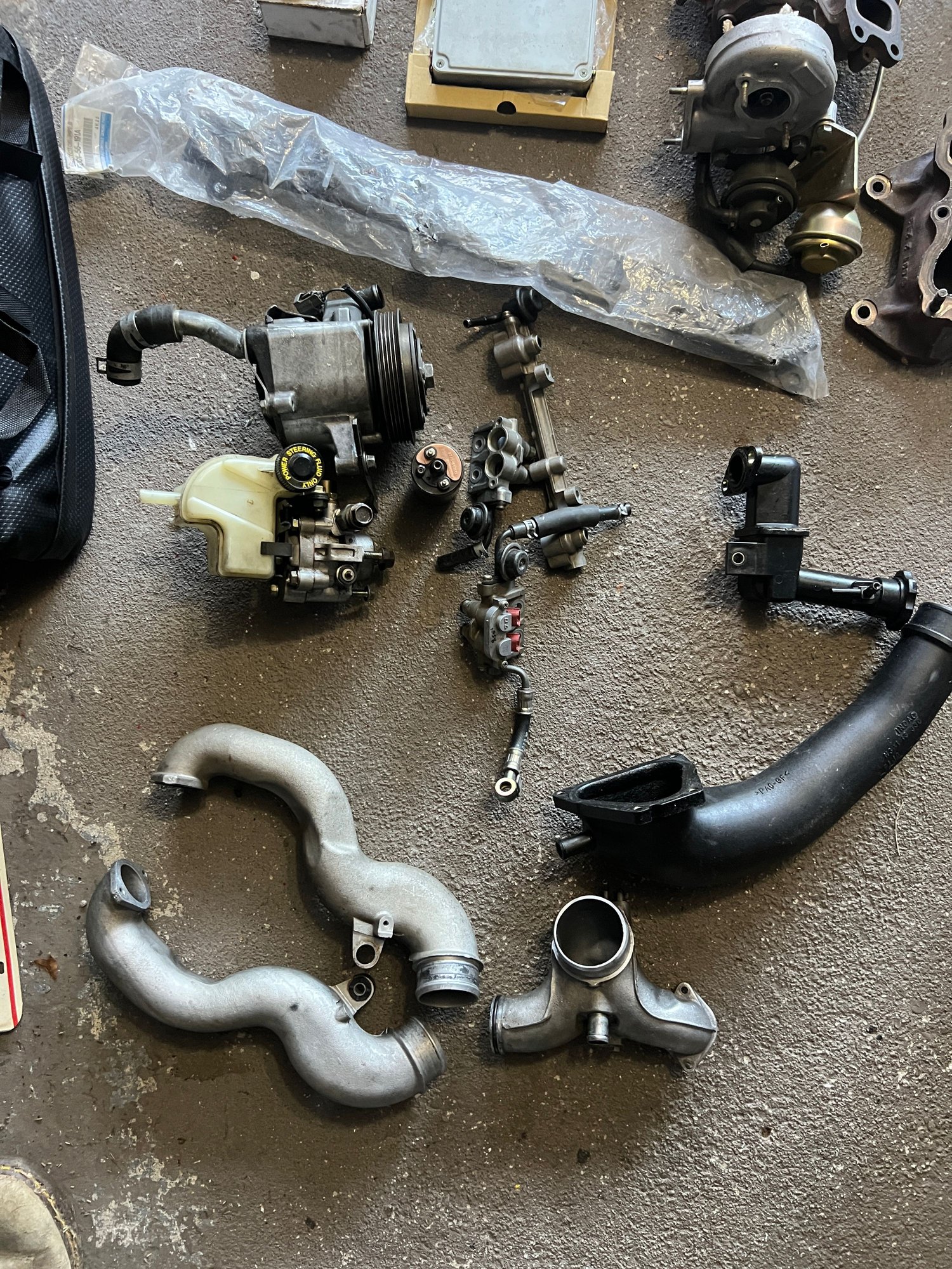 Miscellaneous - Long Island Cheap Parts- turbo cores p/s pump, intake pipes, fuel sender - Used - 1993 to 1995 Mazda RX-7 - Smithtown, NY 11787, United States