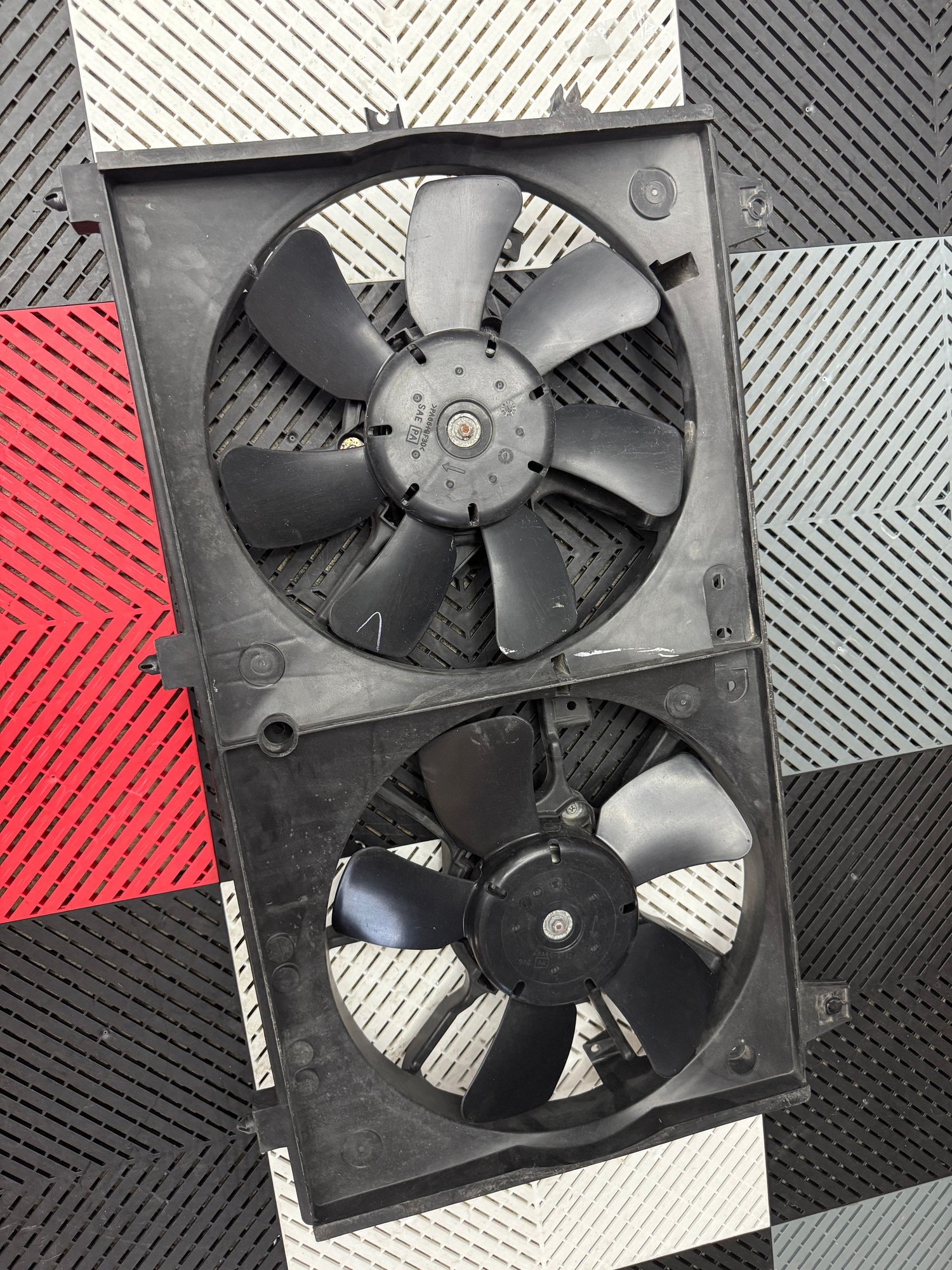 Engine - Electrical - 99Spec Cooling Fans / Motors / Shroud for FD3S Mazda RX-7 - Used - 1992 to 2002 Mazda RX-7 - Birmingham, MI 48323, United States