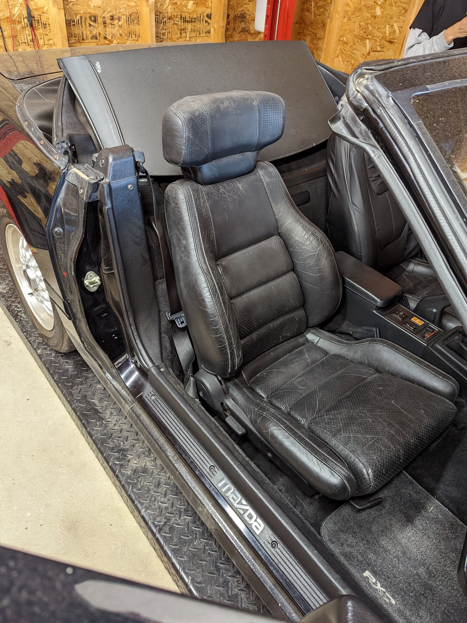 Interior/Upholstery - WTB convertible S5 black leather seats - New or Used - 1989 to 1990 Mazda RX-7 - Toronto, ON N3W1X3, Canada