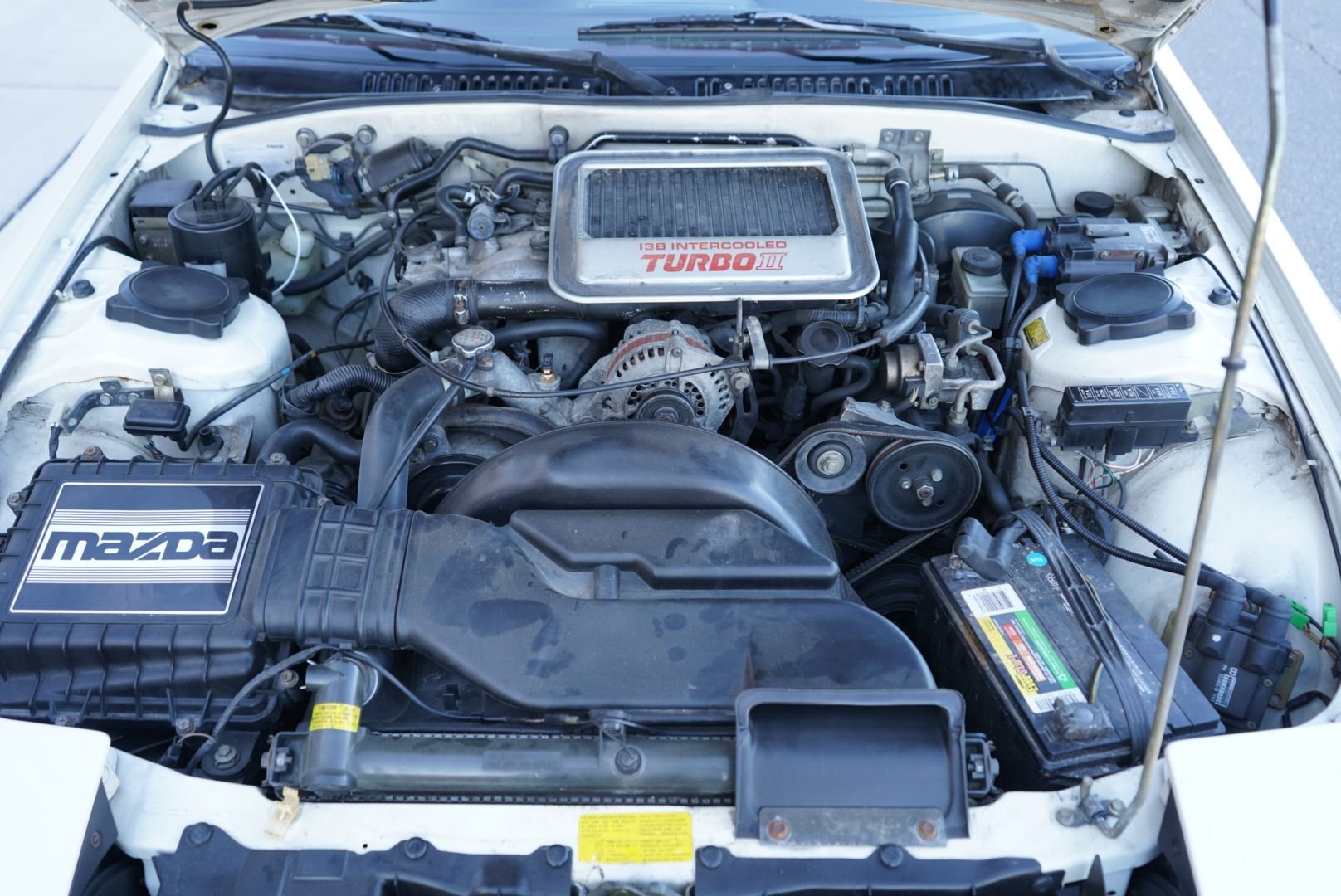 1987 Mazda RX-7 - 1987 Turbo II FOR SALE - Used - VIN JM1FC3329H0157165 - 149,135 Miles - Manual - White - Tucson, AZ 85747, United States