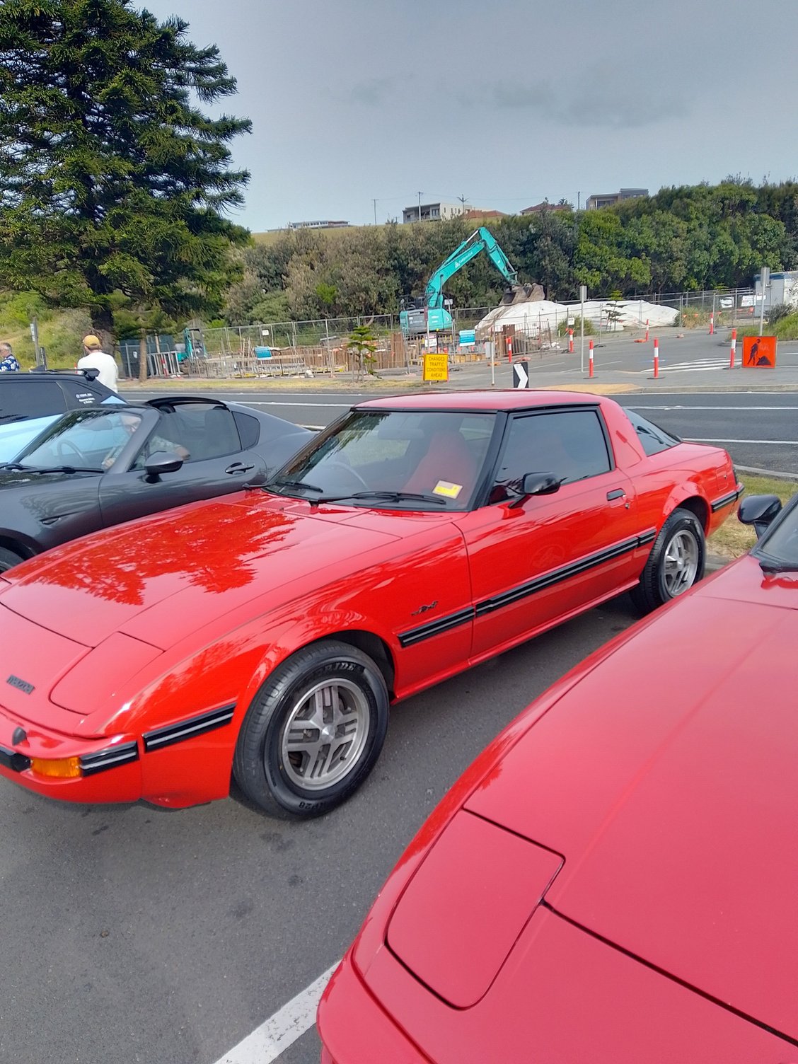 The coupe looking much younger than its 45 years.  I have changed out the front markers from the Aust yellow/wide to the JDM organ.  The change lifts the appearance of the car.