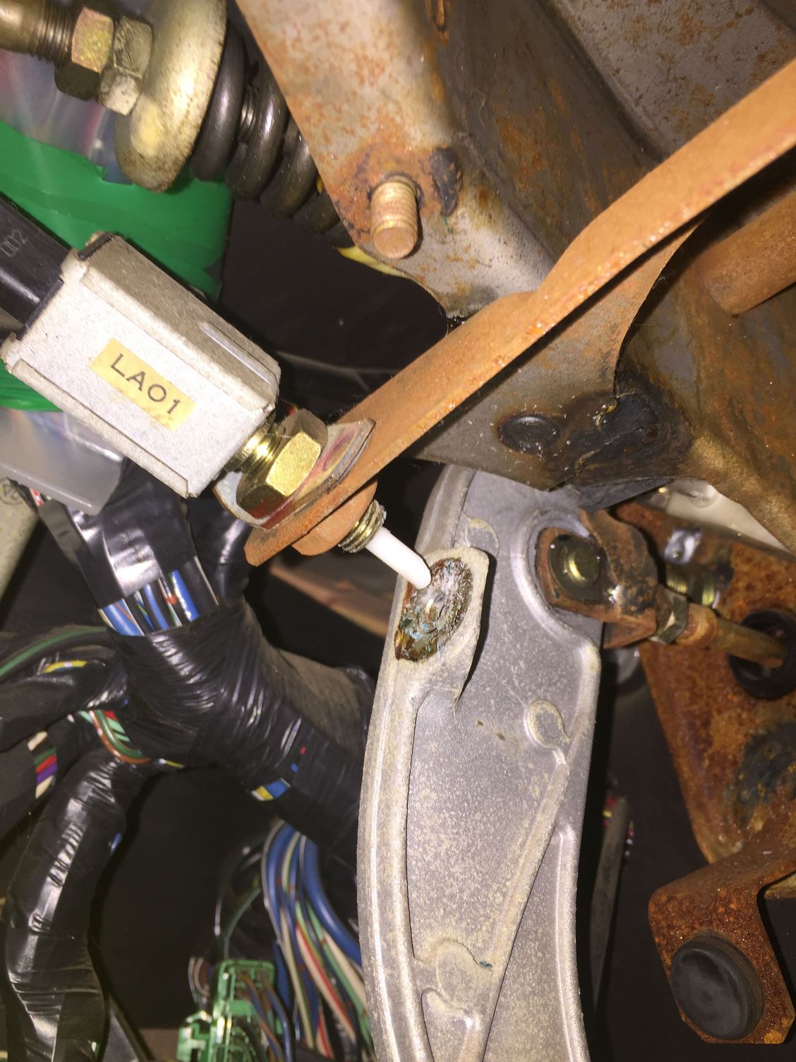 Clicking sound when depressing and releasing the clutch pedal