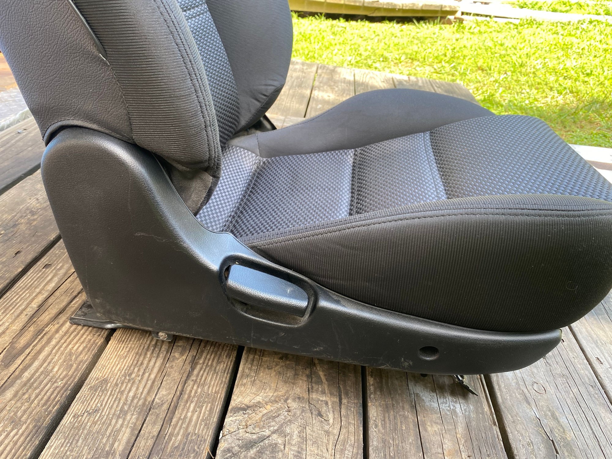 Interior/Upholstery - RX-7 FD RHD Drivers Right Seat! Or can be also used for LHD FD Passenger seat! - Used - 1992 to 2002 Mazda RX-7 - Prince Frederick, MD 20678, United States