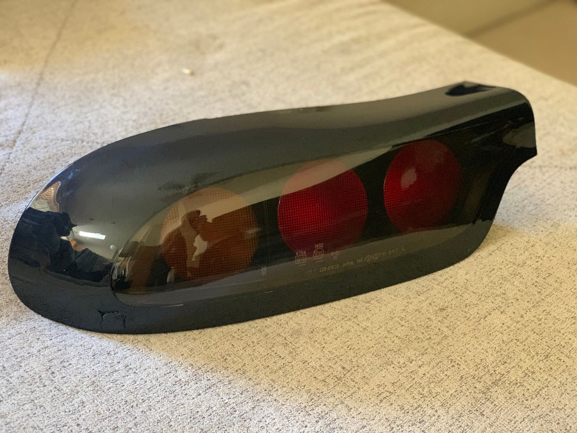 Lights - OEM 96+ Left Side Tail Light (Damaged) - Used - 0  All Models - Portland, OR 97201, United States