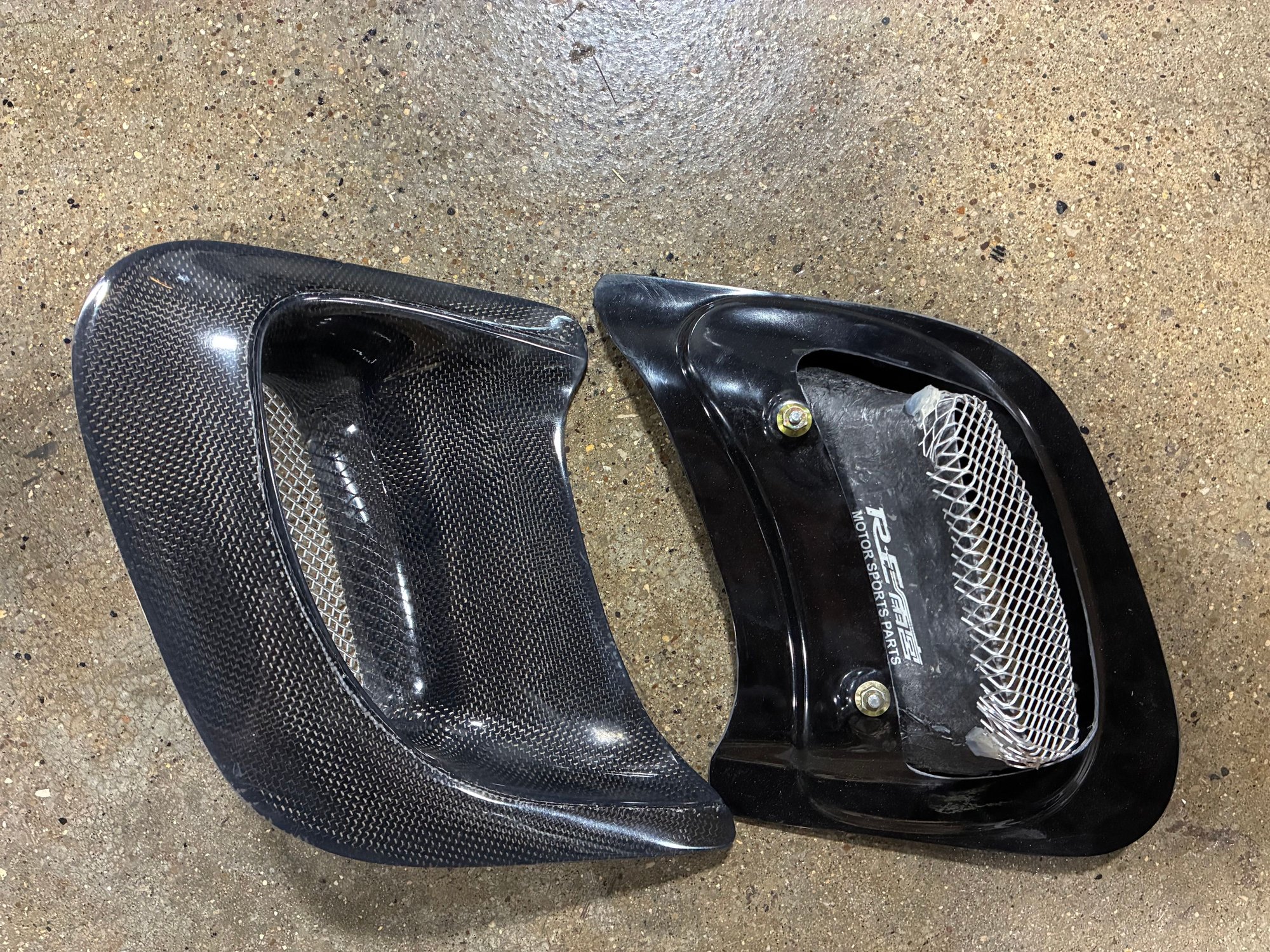 Exterior Body Parts - Rear diffuser, OEM spoiler, carbon fiber duct, lights, etc - Used - -1 to 2027  All Models - Lexington, KY 40508, United States