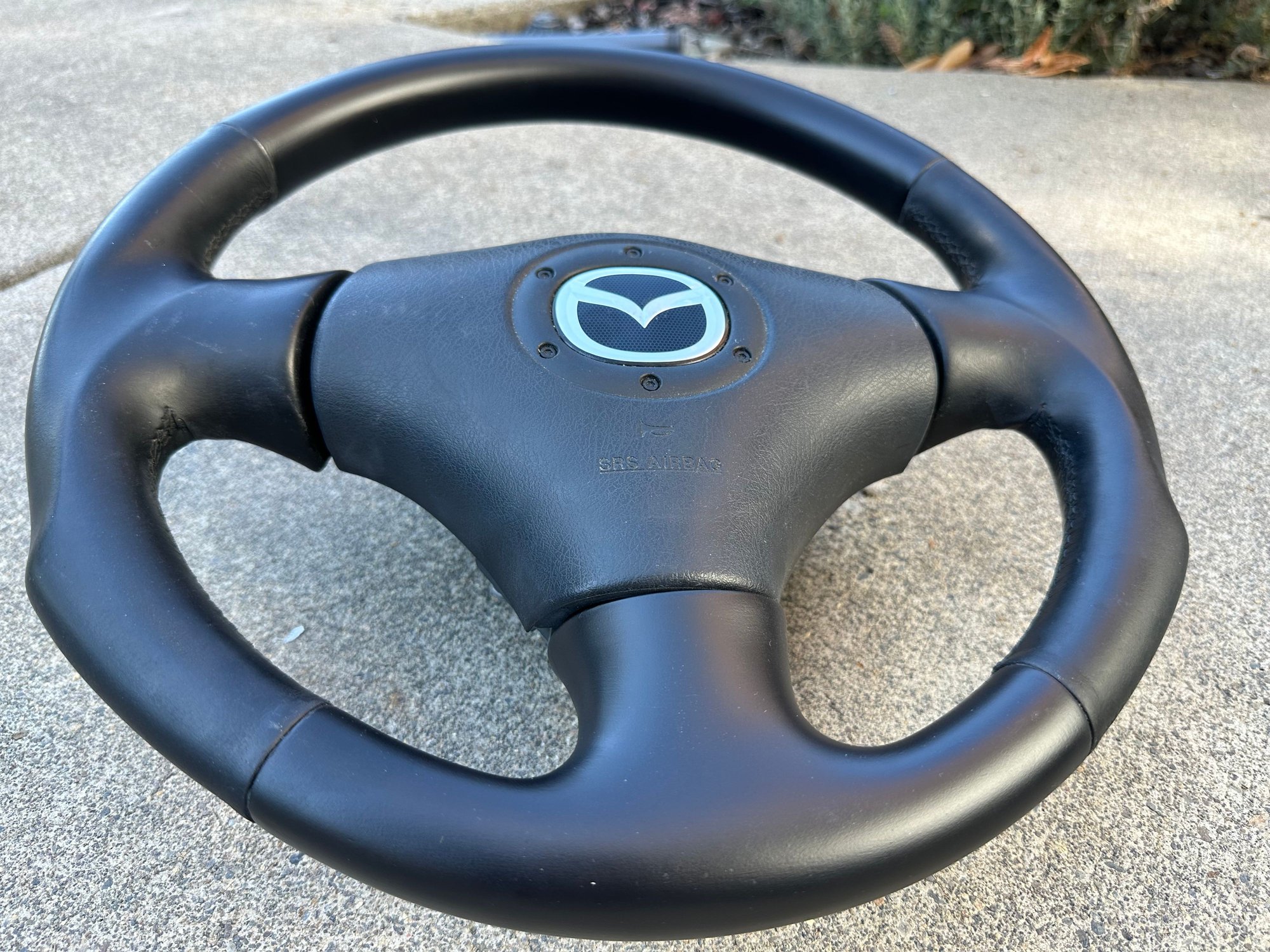 Steering/Suspension - Steering wheel - Used - 1993 to 2002 Mazda RX-7 - Medford, OR 97504, United States